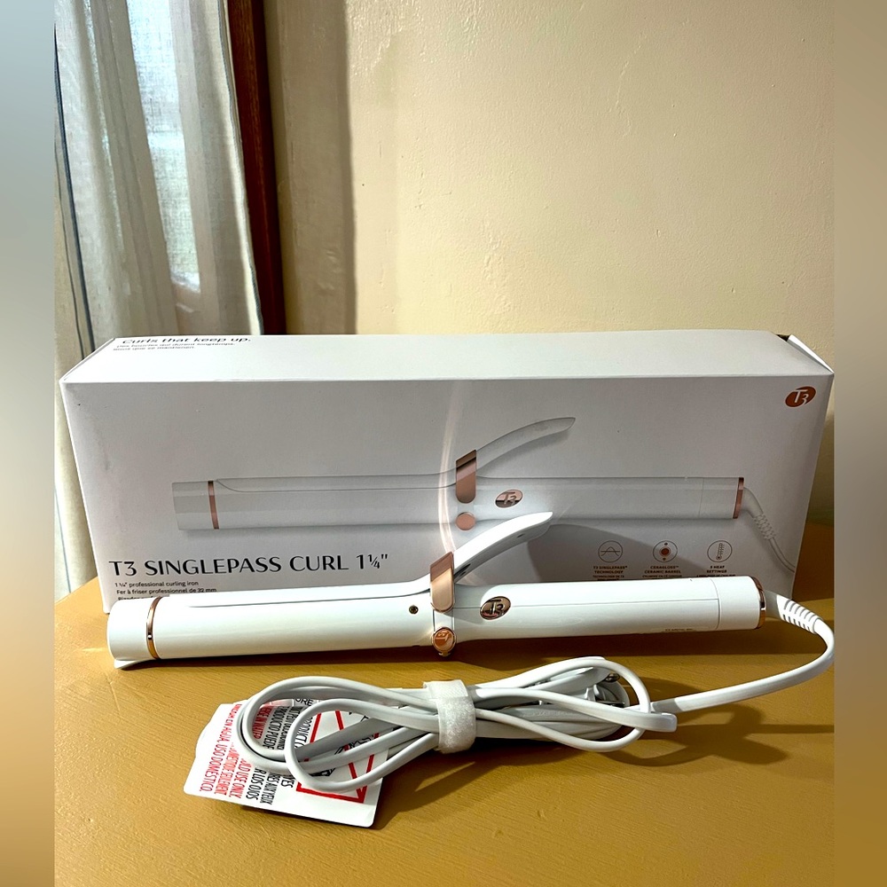 T3 Single Pass Curling Iron